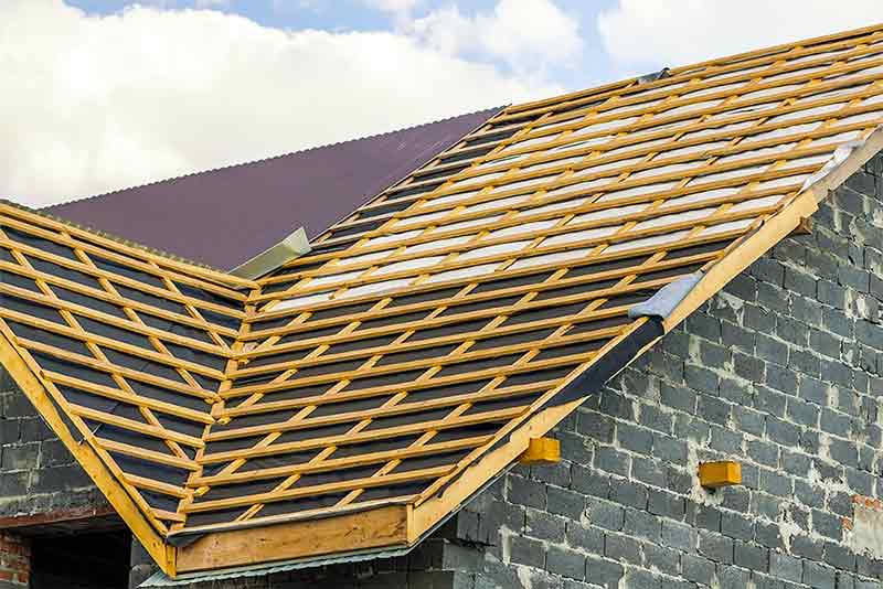 Charpente - ROOFWALL TERVUREN : charpentier en BELGIQUE: région Flamande, Wallonne, Bruxelles, Liège…. : Pose charpente en neuf et rénovation : Charpente traditionnelle, à fermettes … du massif au lamellé-collé. Traitement des bois, boiseries de charpente et menuiserie …